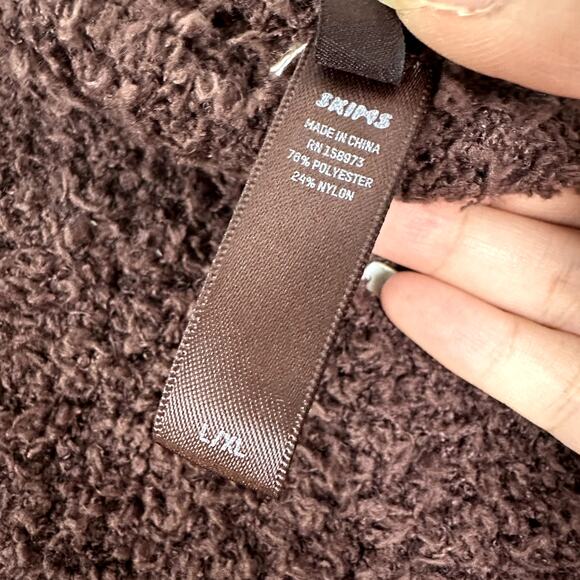 NEW SKIMS Cozy Knit Shorts in Garnet Size L/XL - Picture 7 of 7